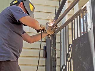 Cheap Gate Installation Near Highland Park TX